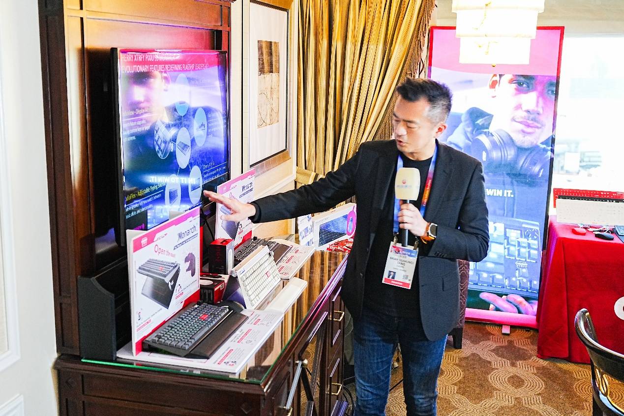 CES 2025揭幕！CHERRY开启客制化AI外设新纪元