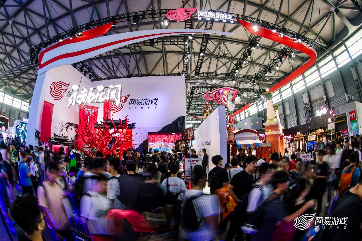 游戏利器！七彩虹iGame显卡及笔记本装备亮相2025 ChinaJoy