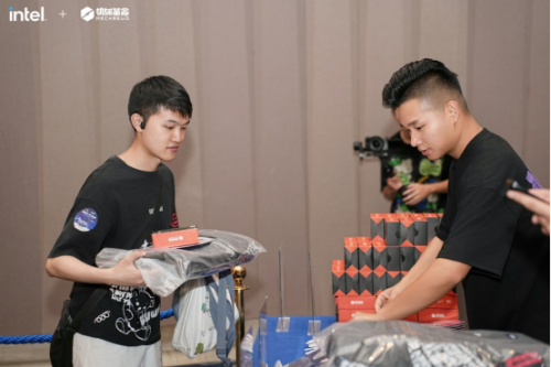 探秘幕后：机械革命2025粉丝体验会苏州站揭示品牌硬核实力