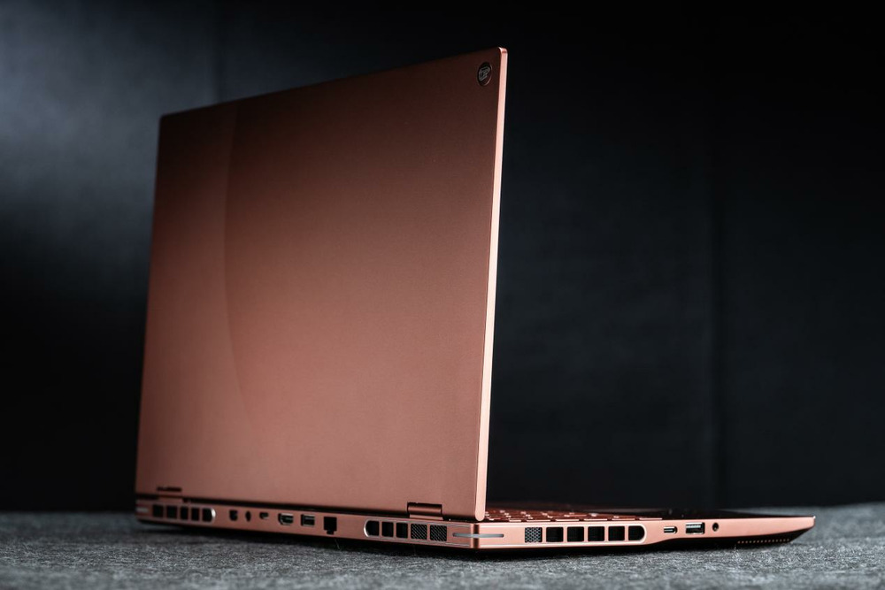 七彩虹硬核助力CAC 2025赛场，共赴电竞巅峰盛宴