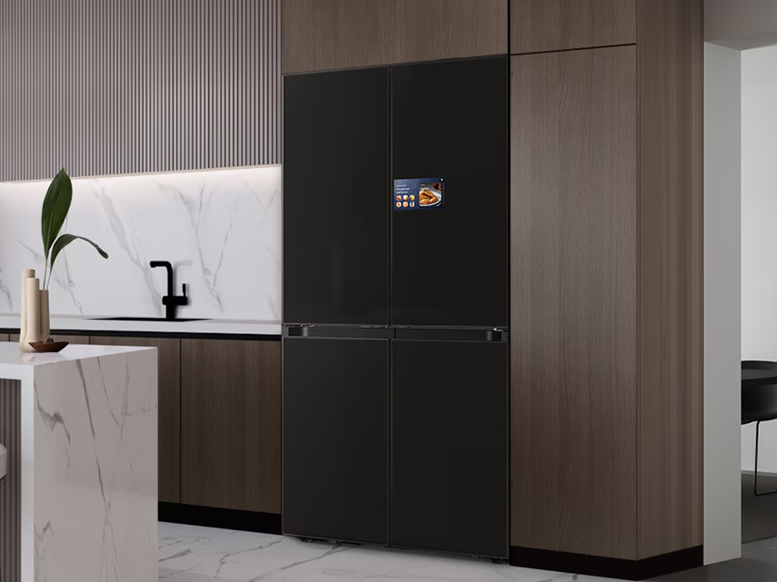 进博会三星八度赴约 消费电子引领AI时代新体验