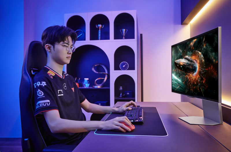 硬核装备致敬电竞精神:三星显示器T1签名臻品拍卖,启幕竞技盛宴