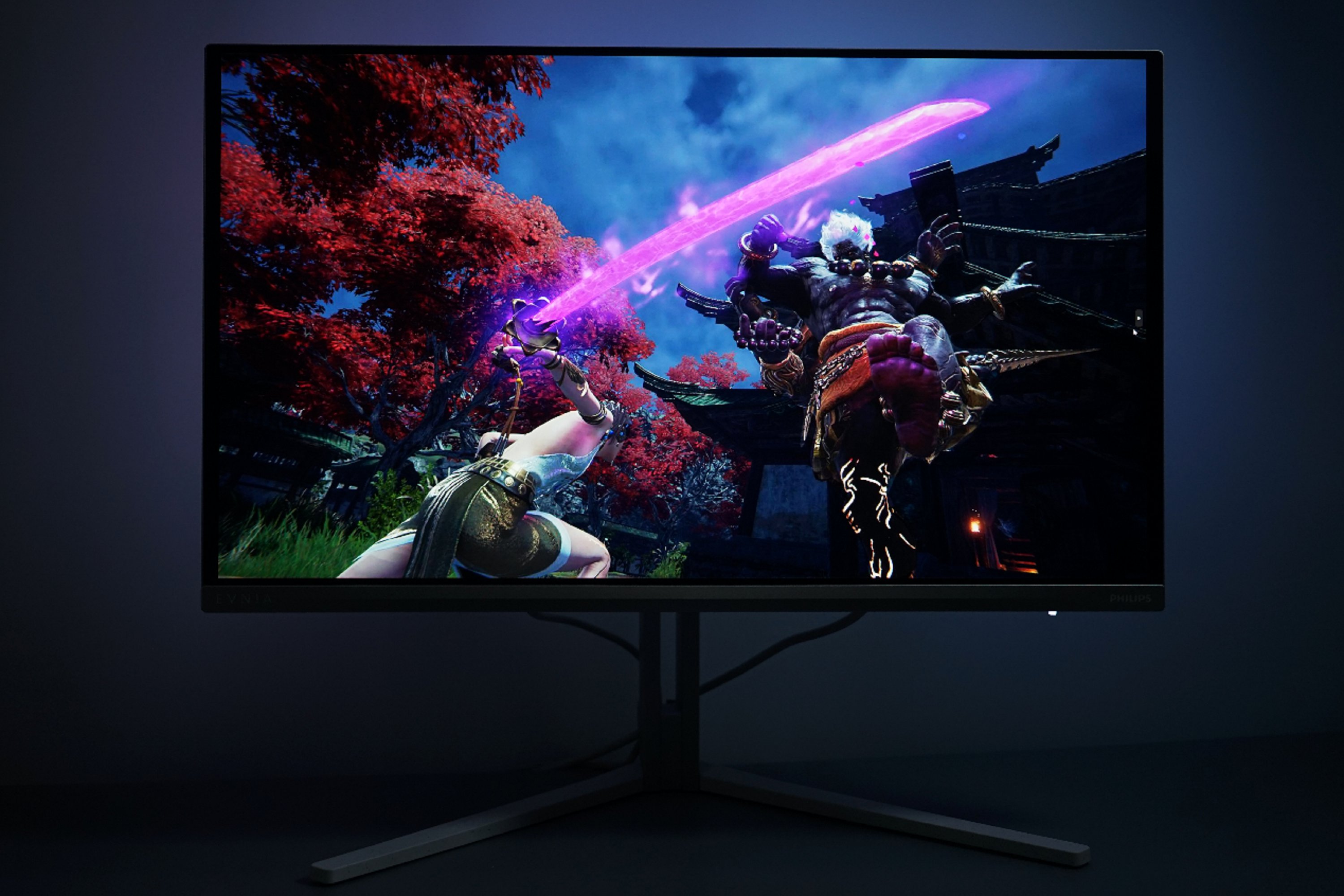 桌面的白色战神!这台精心调校的QD-OLED显示器,让游戏光影蔓延至整个房间