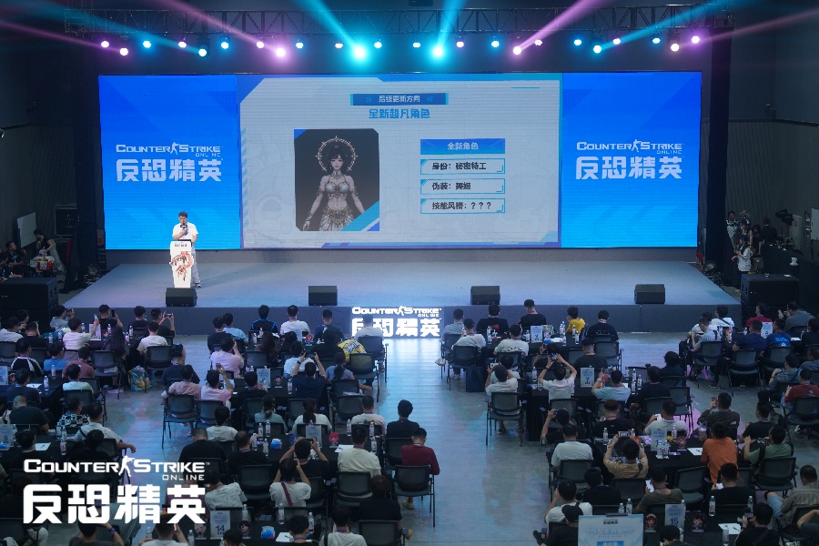 CSOL暑期传奇武器曝光 大灾变新地图决战道格拉斯