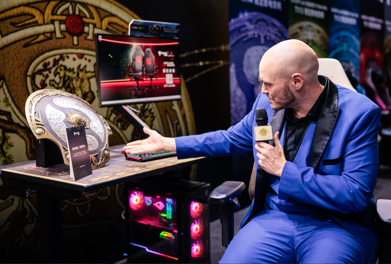 「TI15」Spirit再次封神!Secretlab圣临全程护航TI15——以OSS职业赛场标准,定义电竞装备巅峰