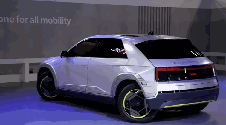 现代摩比斯发布 Mobion 概念车，可原地 360 度旋转、横向移动