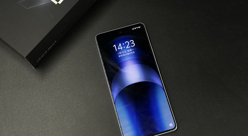 极致轻薄游戏体验加码！iQOO Neo9体验报告