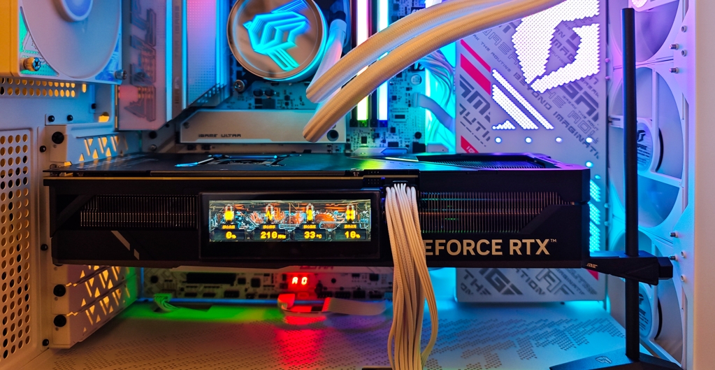 七彩虹iGame GeForce RTX 4070 Ti SUPER Vulcan OC 16GB