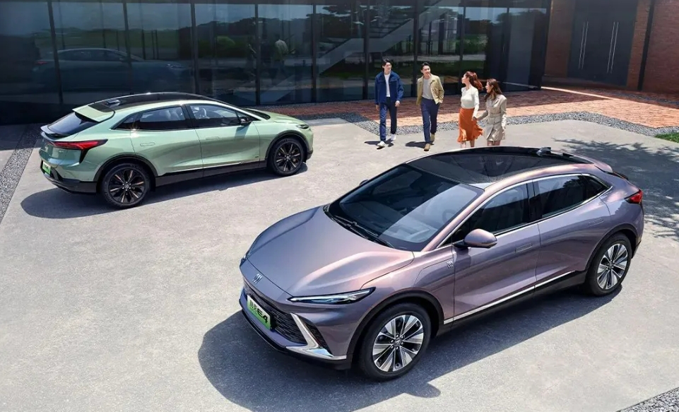 别克 ELECTRA E4 增值款纯电轿跑 SUV 车型 15.99 万元起上市