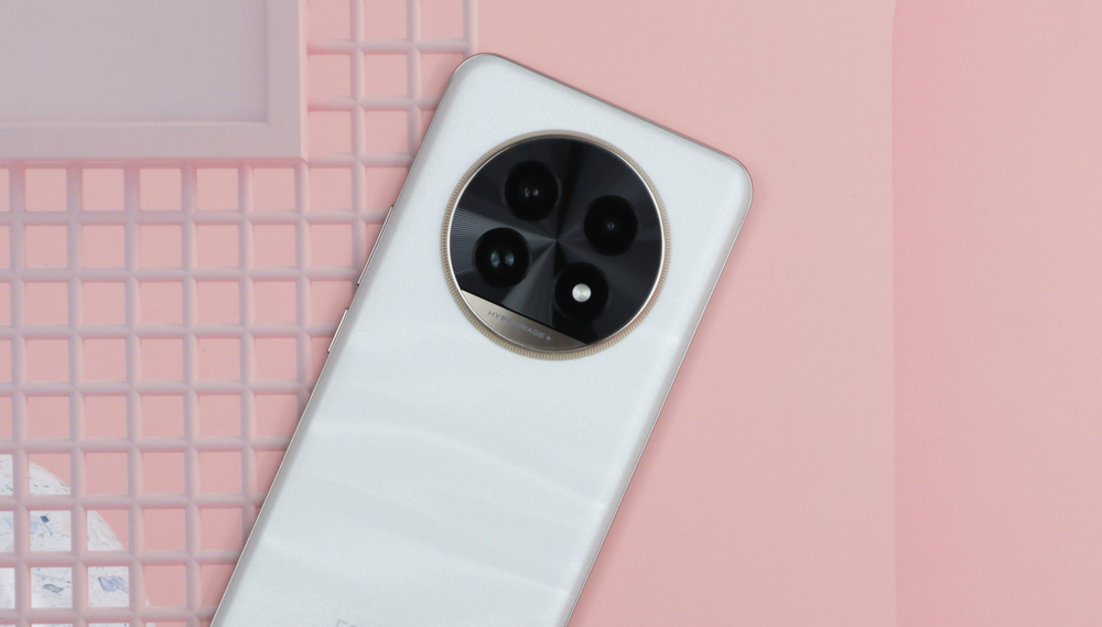 中端长焦神机，真我13 Pro+莫奈艺术版评测