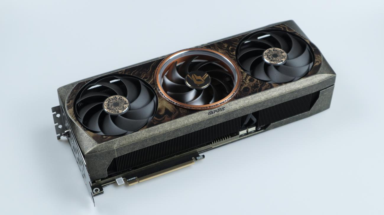 ​iGame GeForce RTX 4080 SUPER黑神话定制显卡评测