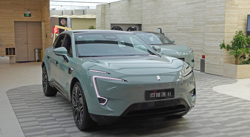 阿维塔12双动力上市，26.99万元起售