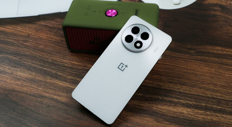 风驰游戏内核加持，游戏性能新王：一加Ace 5评测