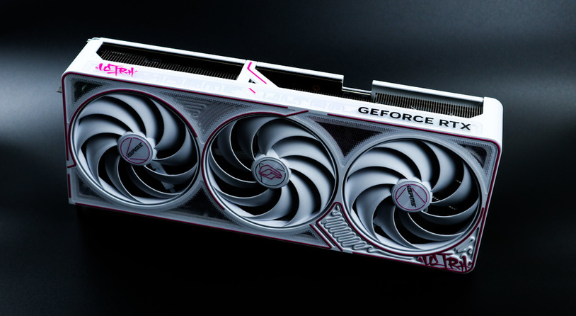 4K游戏的高端之选：七彩虹iGame GeForce RTX 5080 Ultra W OC 16GB开箱