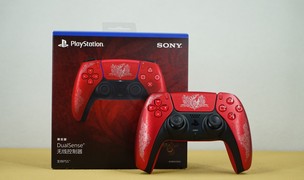 PlayStation《怪物猎人 荒野》联动限量PS5 DualSense手柄开箱图集