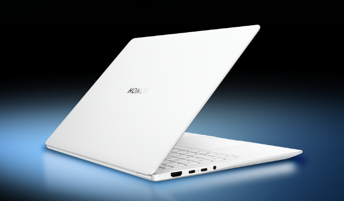 ​荣耀MagicBook Pro 14首销火热开启 国补到手价4799.2元起