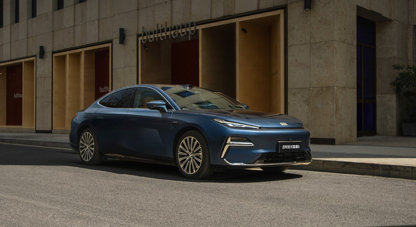 吉利银河星耀8“起步即旗舰” 预售价13.98万元起