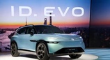 DoNews汽车直击2025上海车展-大众ID.EVO