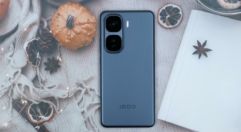 至尊性能和视觉双重享受：iQOO Neo10 Pro+评测