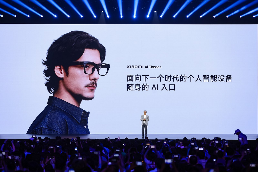 小米科技生态站上新起点：首款SUV小米YU7、小米AI眼镜等新品重磅发布，玄戒O1超大规模量产