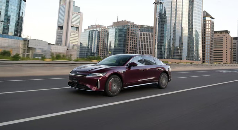 风云品牌焕新进阶，全球真C级旗舰风云A9L抢购价13.99万元起