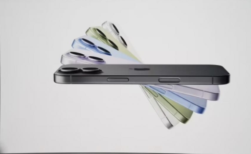 2025苹果秋季新品发布会：iPhone 17配备120Hz高刷，售价 799 美元