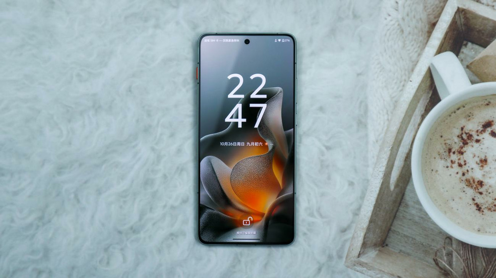 轻薄手感拉满+AI加持:联想moto X70 Air评测