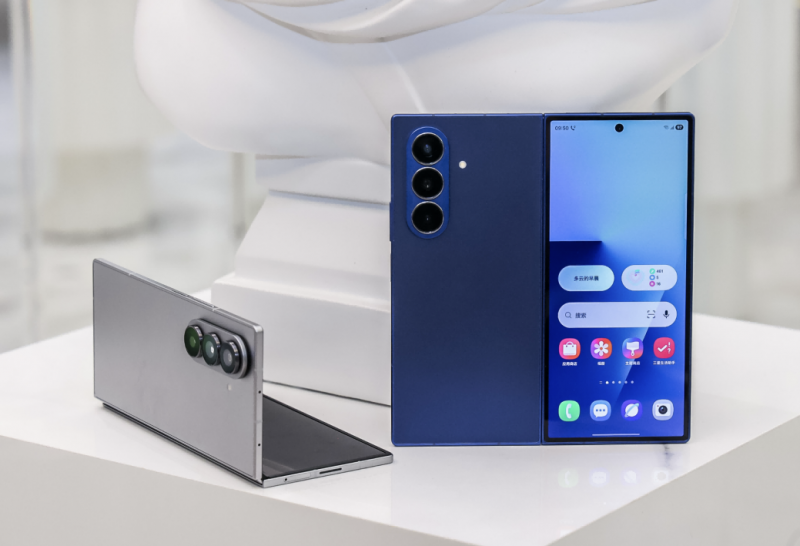 AI+大屏定义品质生活 双11全能折叠旗舰选三星Galaxy Z Fold7