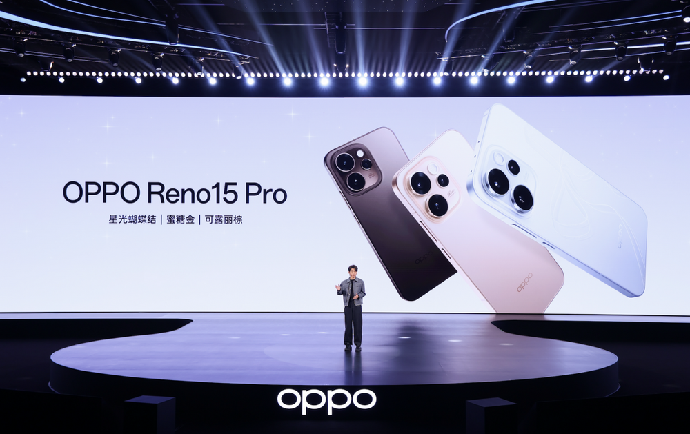 OPPO Reno15 系列正式发布，潮流实况玩法“超出圈”