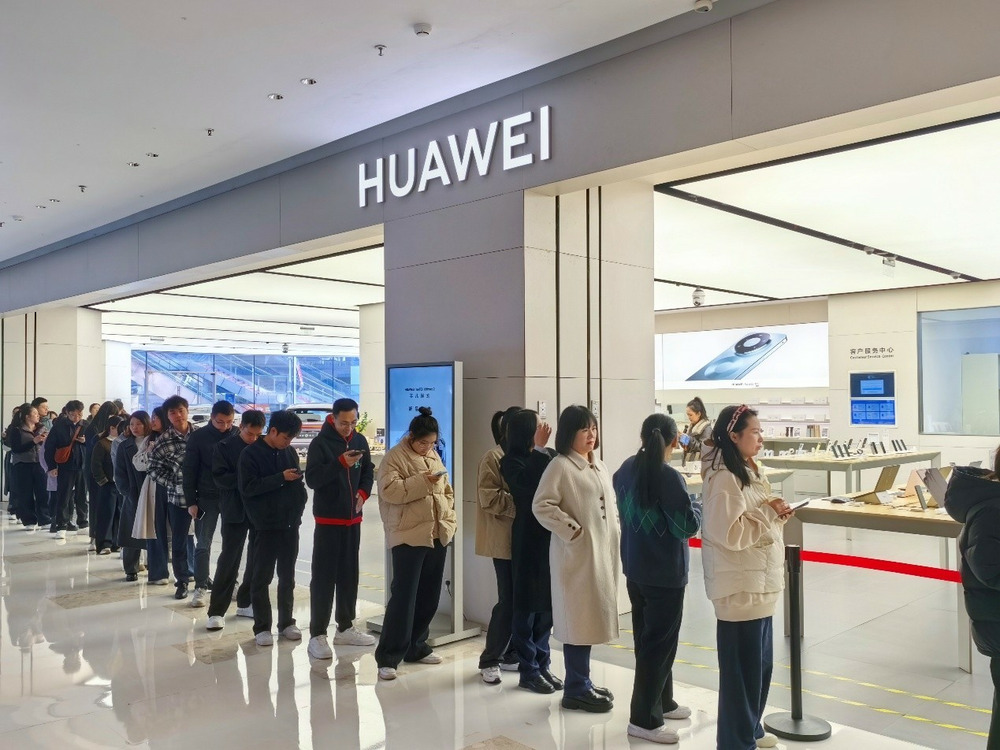 华为Mate 80系列首销即爆，鸿蒙6从可用到好用，解锁国产操作系统新高度