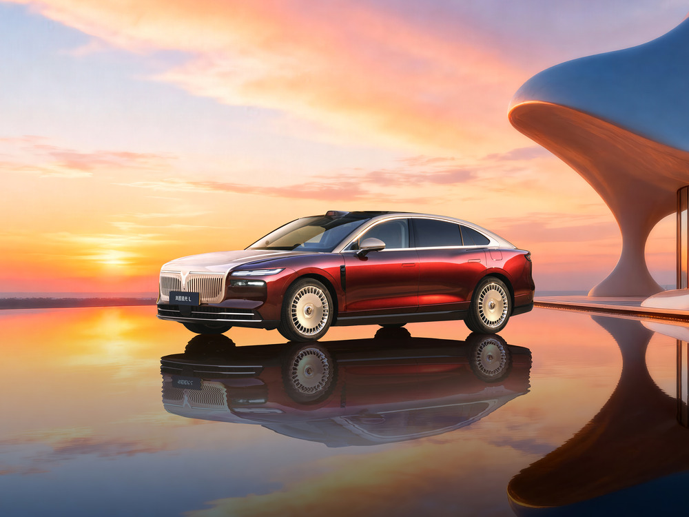 持续向上，终成光芒：岚图追光L上市，售价 27.99万元—30.99万元