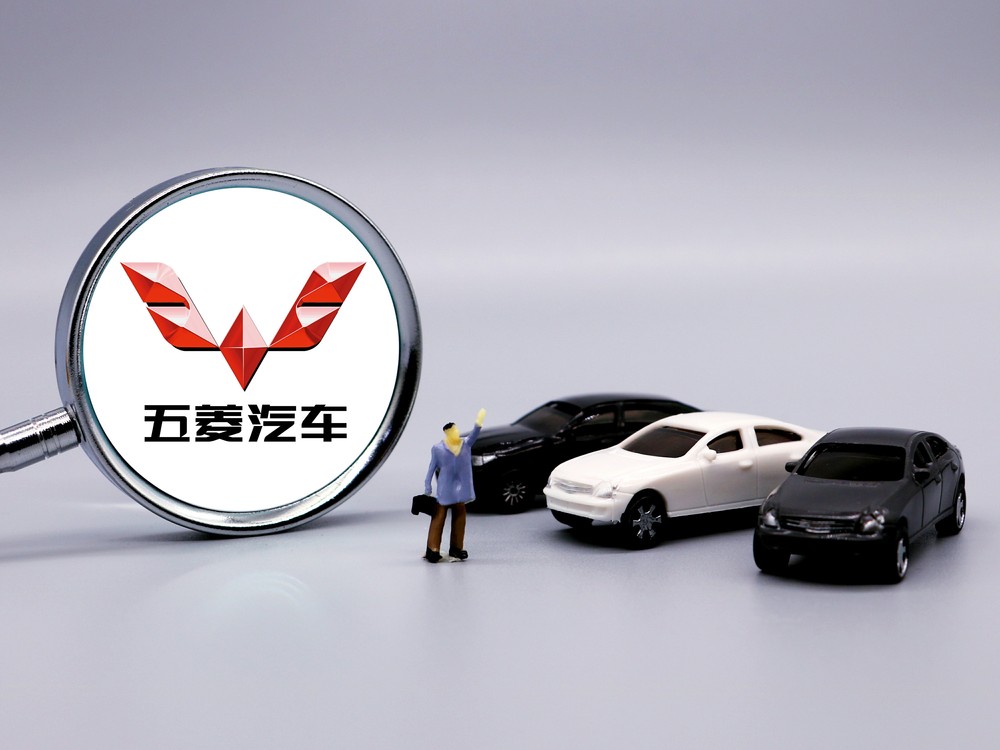 五菱星光 560 汽车外观内饰公开，首发权益价 5.98 万元起