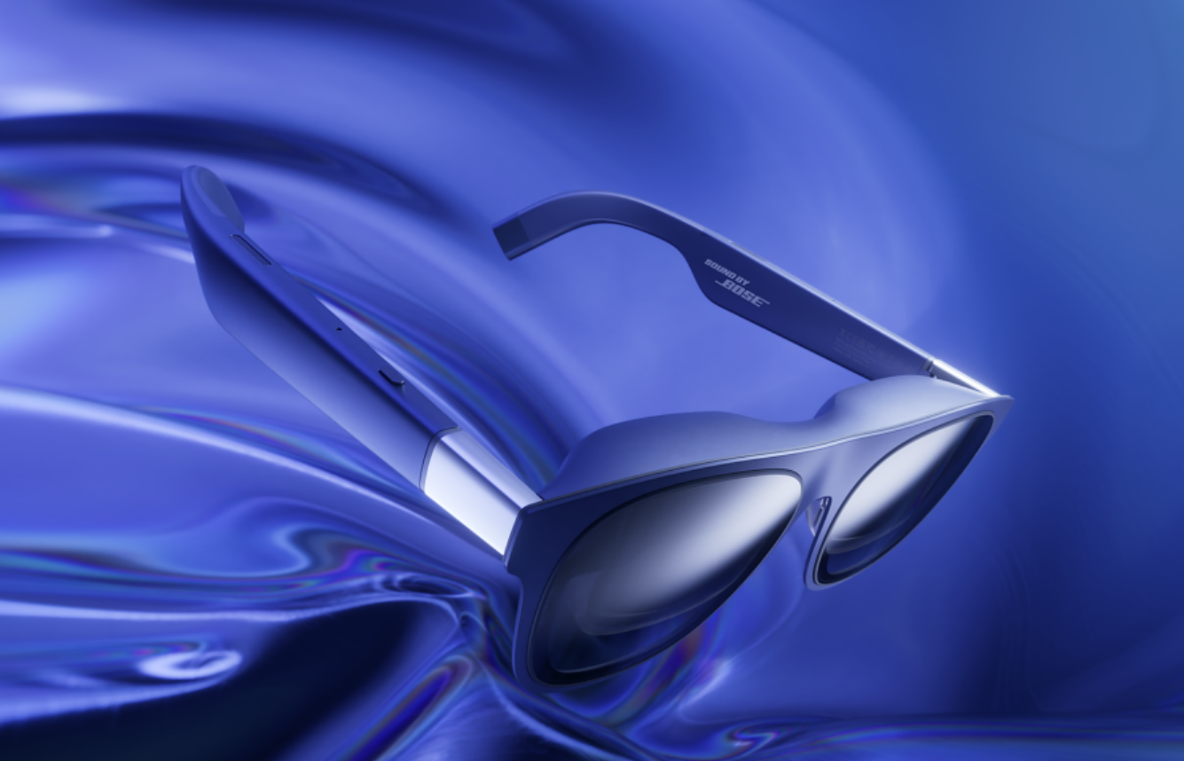 XREAL 1S 正式发布：一副眼镜，开启500 英寸随身空间巨幕时代