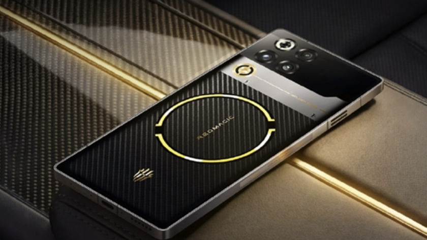 红魔11Pro+臻金传奇版开启预约，售价高达9899元