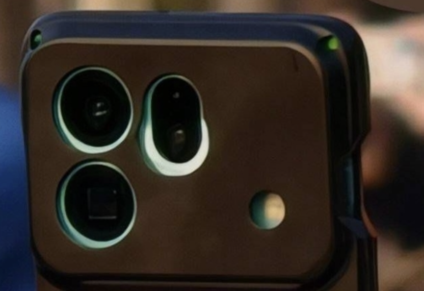 OPPO Find X9s Pro真机偷跑