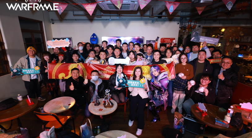 Warframe玩家见面会玩“疯”了！国区仓鼠贴脸“催更”莲妈反被夸？