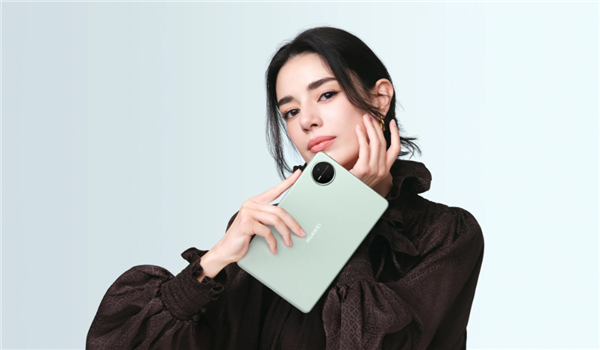 华为首款8.8英寸旗舰小平板 MatePad Mini海外发布