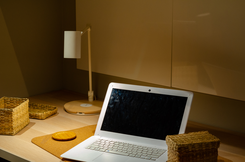 数据显示今年以来国内笔记本电脑销量暴跌40%