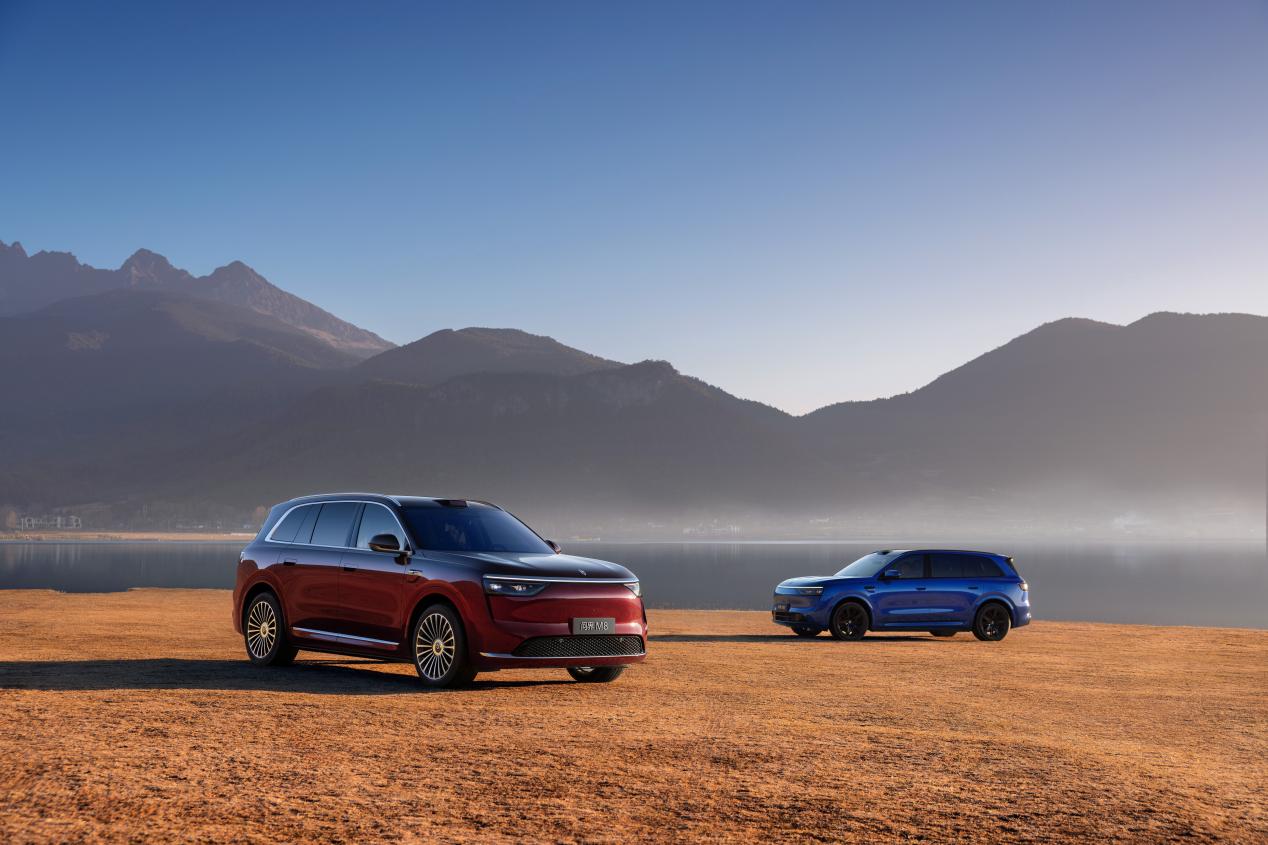 搭载896线双光路图像级激光雷达，问界M8 Max增程长续航版售36.98万元起