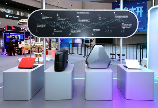 玩心大开，竞逐无界  2026 Alienware外星人游戏互动嘉年华燃动申城