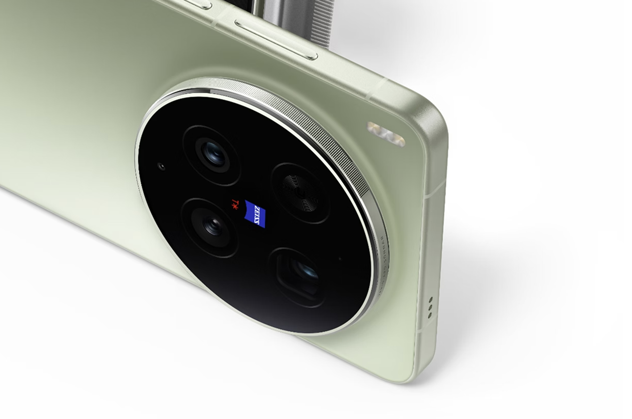 梦回 X90！vivo X500 标准版改用左上角圆镜，Pro 仍居中布局