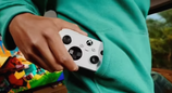 微软发布 XBOX Nano 口袋手柄：售价 329 元