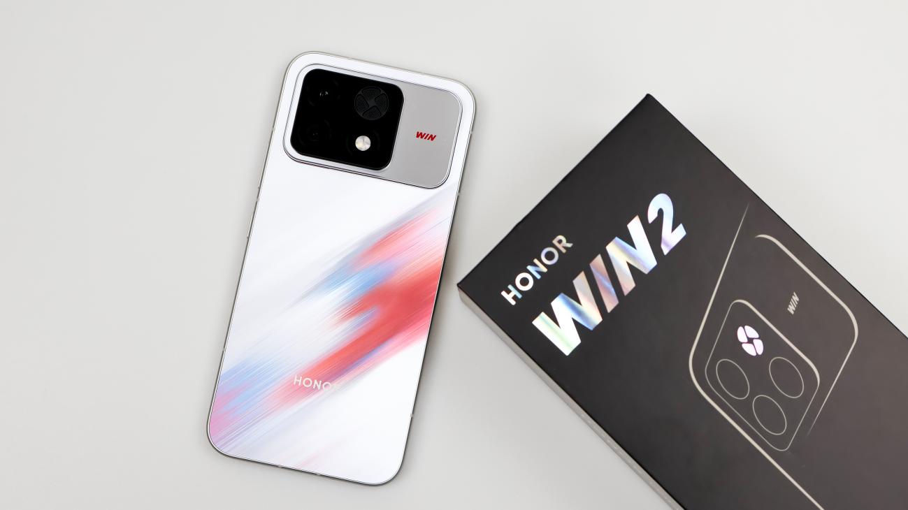 不止堆硬件！荣耀WIN2评测，看电竞手机的满帧游戏
