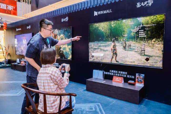 《影之刃零》线下试玩活动落地京东MALL 大屏游戏电视带玩家走进武侠江湖